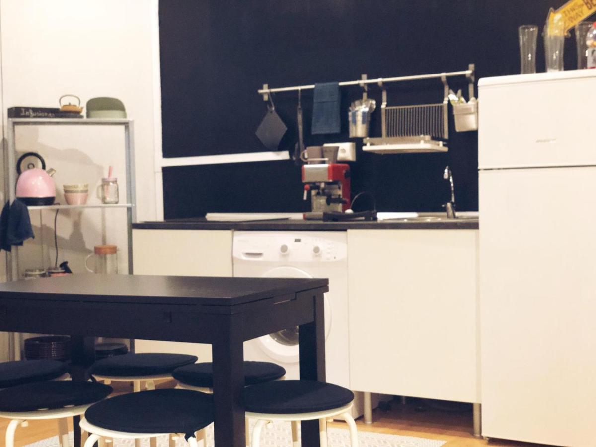 Vivienda Turistica Centrica Junto Al Museo Con Wifi Apartamento